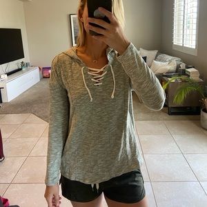 Roxy light weight sweater pullover - beach walk ready!